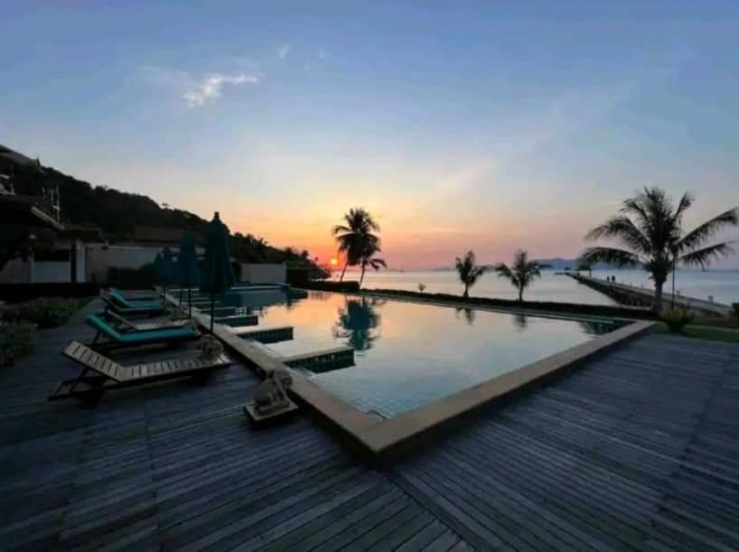Point Of View Condos, Tranquility Bay, Koh Chang Room photo